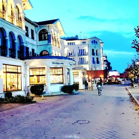 Haus Nemo - 5, Gemuetliches Mit Strandkorb, Strandnah 50 M