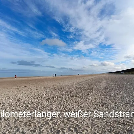 Haus Nemo - 5, Gemuetliches - Strandkorb, Strandnah 50 M * Херингсдорф