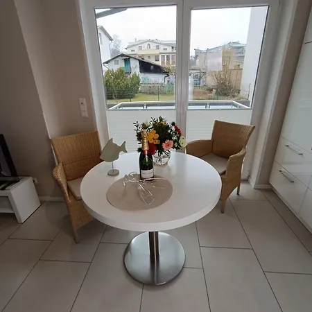 Apartment Haus Nemo - 5, Gemütliches Mit Strandkorb, Strandnah 50 M