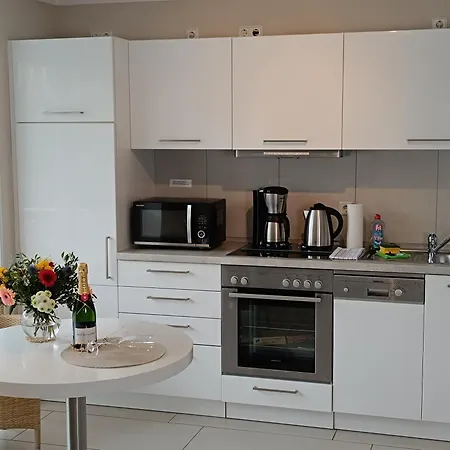 Haus Nemo - 5, Gemuetliches - Strandkorb, Strandnah 50 M 塞巴特黑灵斯多夫